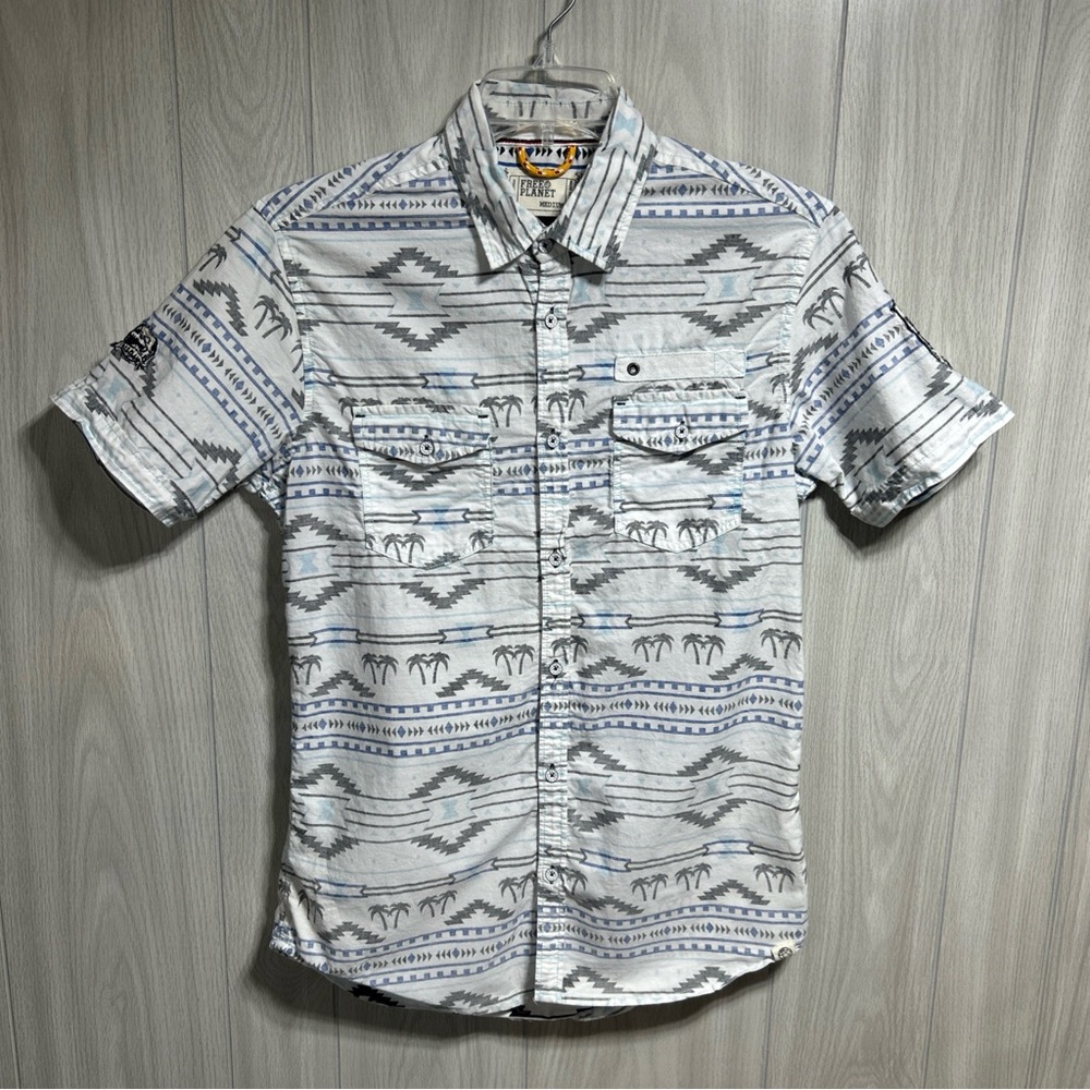 FREE PLANET Aztec SouthWestern Button Up Short Sleeve Shirt Size Medium